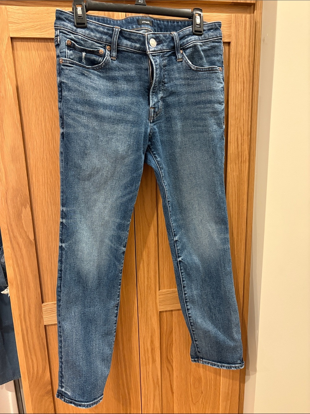 Men’s 30x30 slim Express Classic Midwash Jeans
